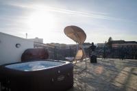 PentGarden penthouse jacuzzi - B&B