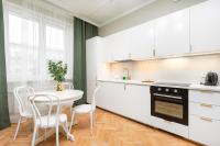 Aleje Jerozolimskie 42 by Homeprime - B&B Warsaw