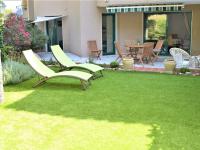 Appartement T3 Climatisé avec Jardin Privatif - Proche Plages et Commerces à Cavalaire-sur-Mer - FR-1-226B-32 - B&B