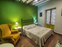 Double or Twin Room with Bathroom