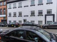 Cool top floor apartment very near Birmingham centre - B&B