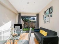 B&B Londen - Pass the Keys Ealing Queen of the Suburbs 2BD Apartment - Bed and Breakfast Londen