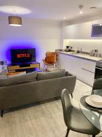 Manchester City Suite Apartment Perfect For Long Stays - B&B