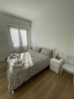 Ale E-Commerce Holiday Home II - Chambres d'hôtes Corsico
