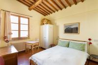 B&B Grotti - Cozy room at Podere Noceto - Bed and Breakfast Grotti