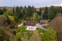 B&B Royal Tunbridge Wells - Modern country villa, stunning gardens and view - Bed and Breakfast Royal Tunbridge Wells