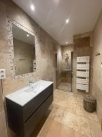 Gîte Clara - Domaine du Catalan - B&B Aubiet