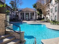 B&B Houston - Best of Both Worlds - Bed and Breakfast Houston