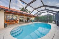 B&B Marco Island - Marco Island Home with Private Pool and Water Views! - Bed and Breakfast Marco Island