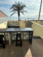 Flat frente mar no pero piscina halekai - Chambres d’hôtes Cabo Frio