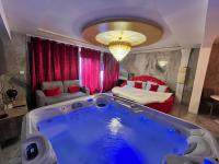 B&B Rouen - Golden Love - Jacuzzi - Bed and Breakfast Rouen