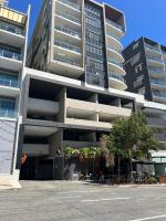Sunny 1b in heart of South Bris - Bed and Breakfast