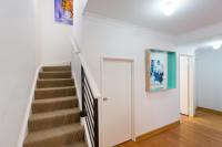 Windows on Pakenham-Hip art space in the West End - B&B