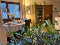 B&B Kressbronn am Bodensee - Ferienwohnung Angelika - Bed and Breakfast Kressbronn am Bodensee