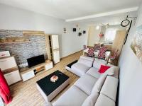 Seaside Duplex Home 3BR in Bugibba with BBQ - B&B San Pawl il-Bahar