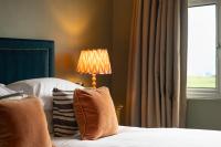 Deluxe King Room with Sea View