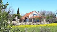 Holiday Home Toma - Bed and Breakfast Puljane