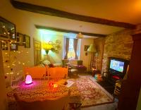 Castle Buildings Cottage2 - Bed and Breakfast