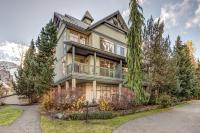 Central 2BR with Prime Amenities - B&B Whistler