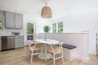 Cottontail Cottage Pet-friendly, Fire Pit & 10 Min. to Downtown AVL! - B&B