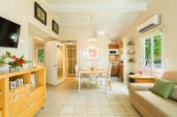 Kokomo Botanical Resort - Caribbean Family Cottages