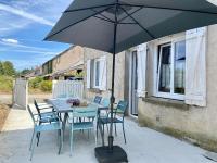 Maison de vacances spacieuse près de la forêt, avec jardin, cheminée, wifi, et équipements de loisirs. - FR-1-306-1223 - Chambres d'hôtes Le Gâvre
