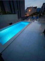 LoVE, modern apartment with pool & sea view - B&B Tivat