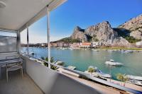 Apartment Ivana Omis - Ferienwohnung Omiš