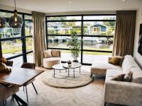 B&B Loosdrecht - Holiday Home MarinaPark Nieuw Loosdrecht-1 by Interhome - Bed and Breakfast Loosdrecht