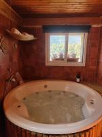 Chambre Double avec Baignoire Spa