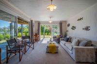 Cliffside - Akaroa Holiday Home - B&B Akaroa