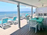 B&B East Haven - Cozy Beach - Direct Waterfront! - Bed and Breakfast East Haven