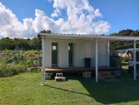 North Shore Glamping Camping Laie, Oahu, Hawaii - B&B