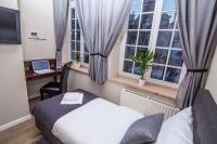 Doppel-/Zweibettzimmer mit Stadtblick