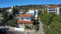 Blue Paradise - Bed and Breakfast Sevid