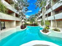 Cute Jungle Studio with Private Terrace & Community Pool - Ferienwohnung