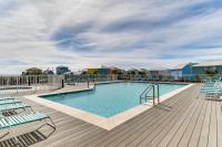 Gulf Shores Beachfront Condo w/ Community Pool! - Chambres d'hôtes Gulf Shores
