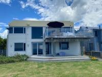 Ultimate Beach Front - B&B