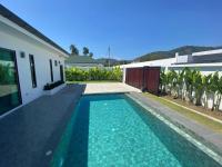 Costa Lota villa, brand new, 3 bedroom, in rawai V35 - B&B