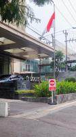 KUMU Warhol Residence Simpang Lima Semarang - B&B Semarang
