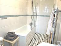 Habitación Doble con baño privado - 2 camas