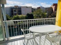 ARCHIPEL III Joli 2 Pièces avec clim réversible proche plage Richelieu Piscine Cap d'Agde - Chambres d'hôtes Le Cap d'Agde