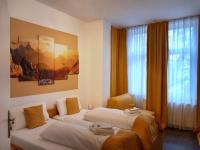 B&B Düsseldorf - Hotel Karolinger - Bed and Breakfast Düsseldorf