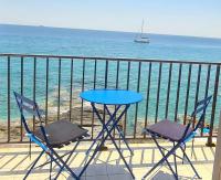 Studio pied dans l’eau CAP CORSE ERBALUNGA - Bed and Breakfast