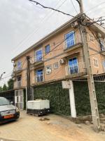 Cave Royale - Chambres-Studios-Apparts meublés - Logpom Hopithal des soeurs ápres Camara Laye - Chambres d’hôtes Douala