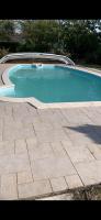 Gîte 3 étoiles les Gourlines avec balneo, véranda, piscine et garage - B&B Avermes