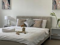B&B Geelong - Evies East Retreat with Spa - Bed and Breakfast Geelong