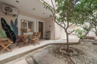 Lenico Beachfront Suites - B&B