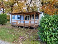 B&B Neuvic - Stacaravan 6 persoons - Camping Le Soustran - Bed and Breakfast Neuvic