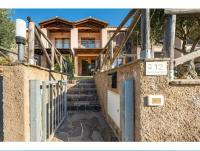 House with private garden - B&B